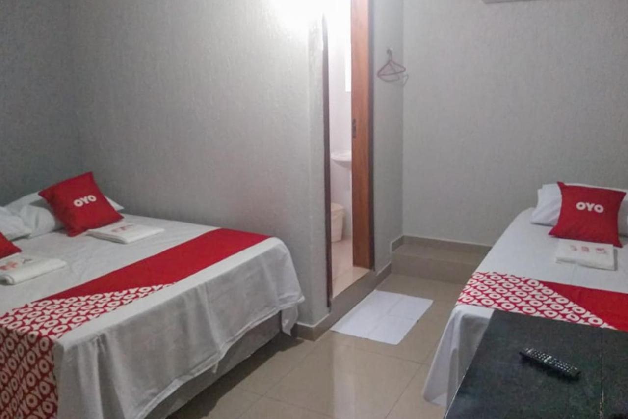 Oyo Hotel Esplanada, Brasília Exteriör bild